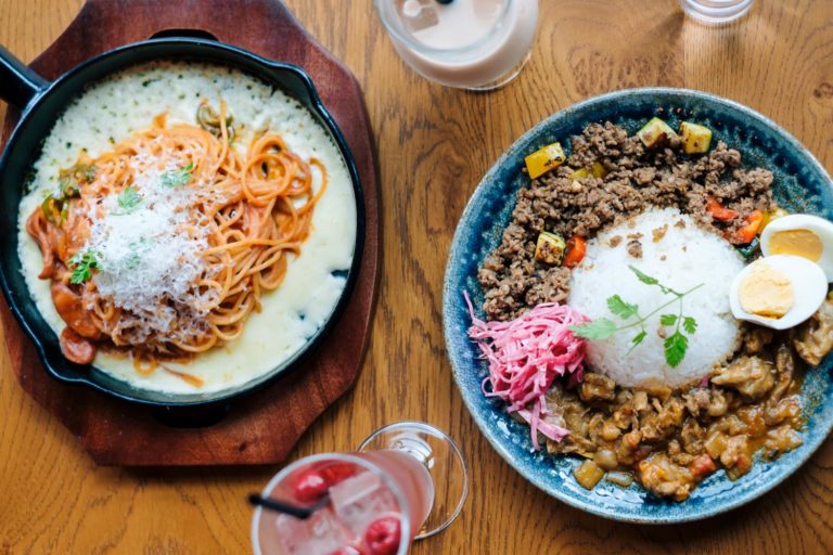 カフェイツツ 新しいけど懐かしいログハウス風のオシャレカフェでランチを堪能してきました さんだびより 三田がもっと楽しくなるwebメディア